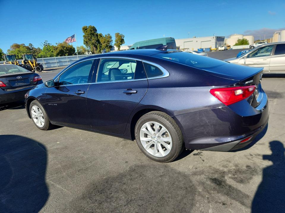 Photo 2 from auction – 2023 CHEVROLET MALIBU with VIN 1G1ZD5ST2PF167606