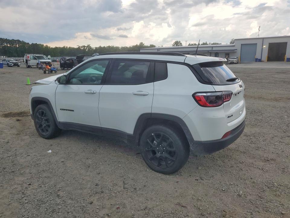 Photo 2 from auction – 2025 JEEP COMPASS with VIN 3C4NJDBN7ST599343