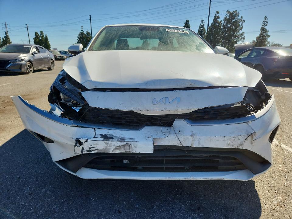 Photo 5 from auction – 2023 KIA FORTE with VIN 3KPF24AD8PE690725