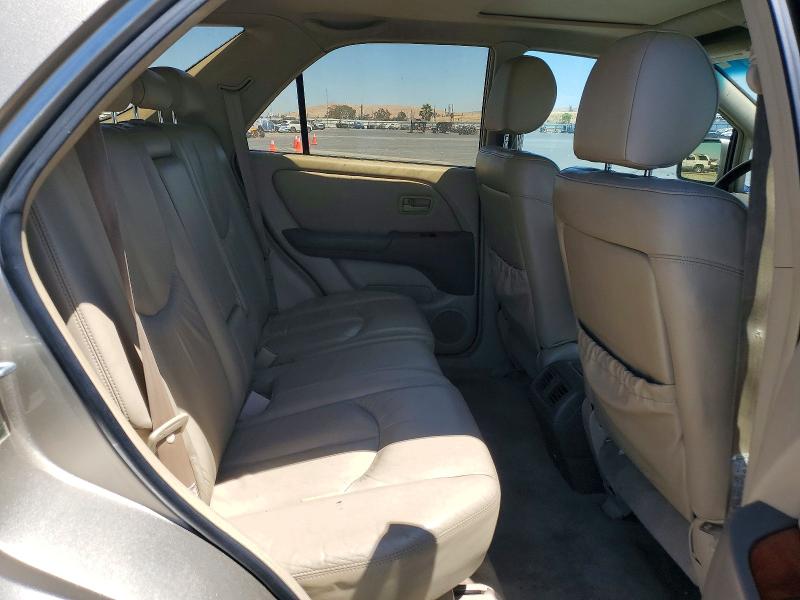 Photo 11 from auction – 1999 LEXUS RX with VIN JT6HF10UXX0052179