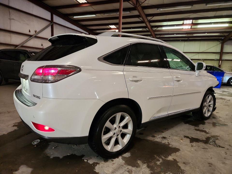 Photo 3 from auction – 2011 LEXUS RX with VIN 2T2ZK1BAXBC063141