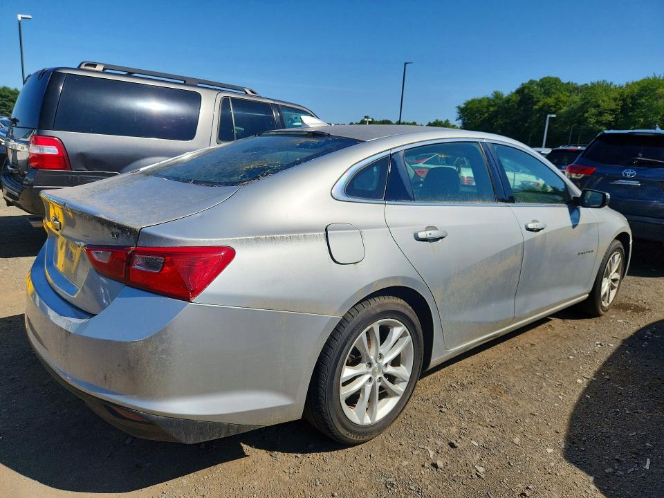 Photo 3 from auction – 2016 CHEVROLET MALIBU with VIN 1G1ZE5ST7GF322275