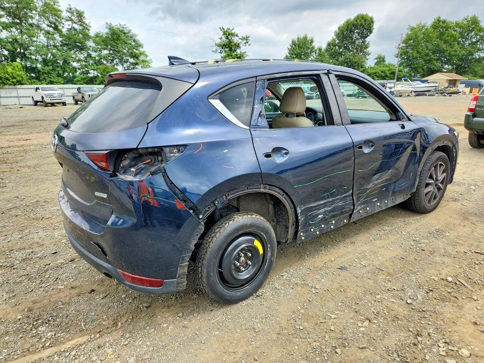 Photo 3 from auction – 2018 MAZDA CX-5 with VIN JM3KFBCM9J0442589
