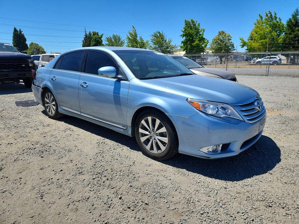 Foto 4 de la subasta – 2011 TOYOTA AVALON con VIN 4T1BK3DB8BU400654