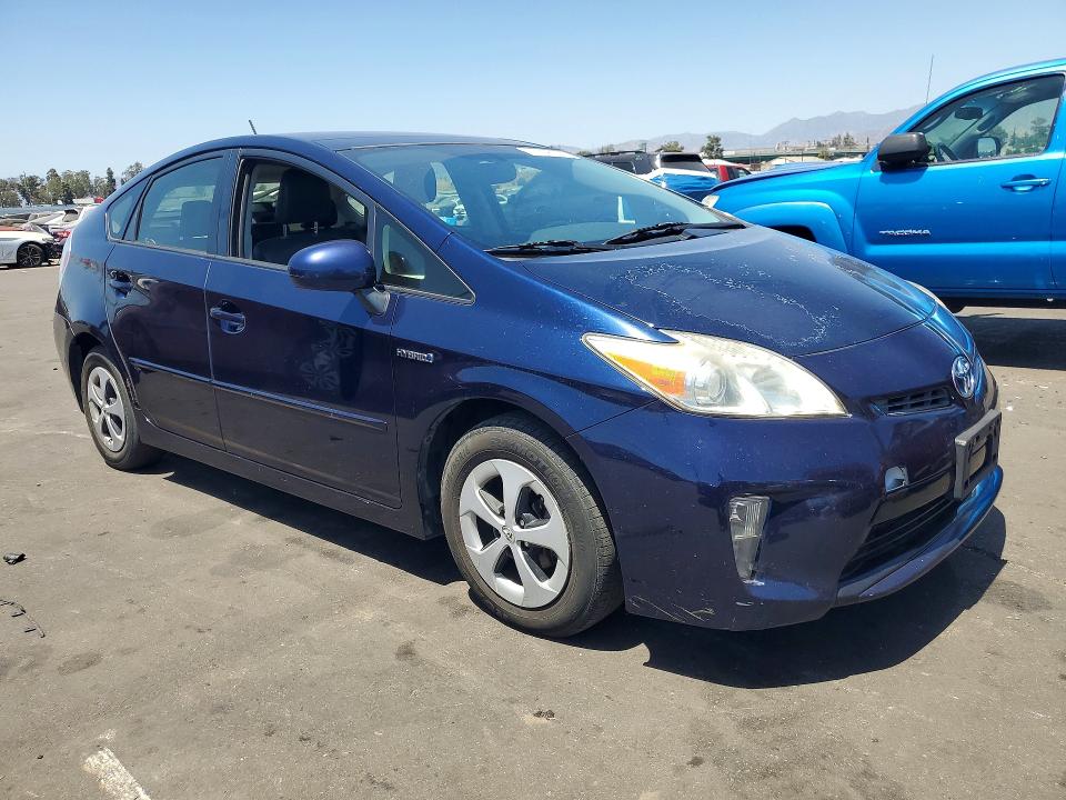 Photo 4 from auction – 2012 TOYOTA PRIUS with VIN JTDKN3DU2C1527979
