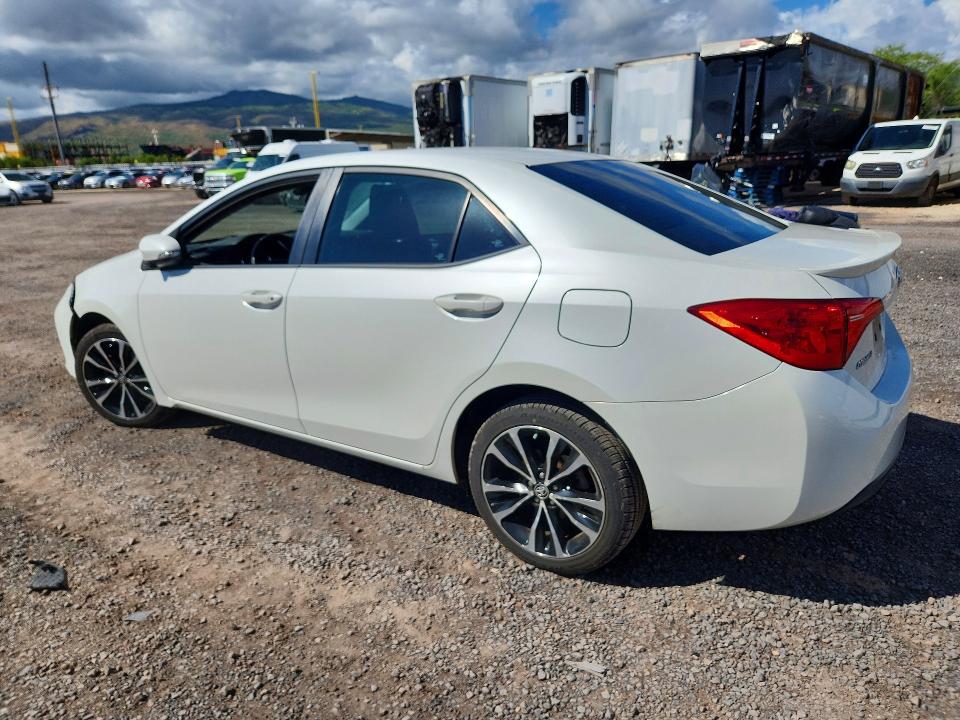 Photo 2 from auction – 2018 TOYOTA COROLLA with VIN 5YFBURHE7JP784153