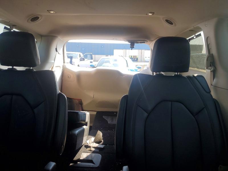 Photo 10 from auction – 2017 CHRYSLER PACIFICA with VIN 2C4RC1BG3HR509404