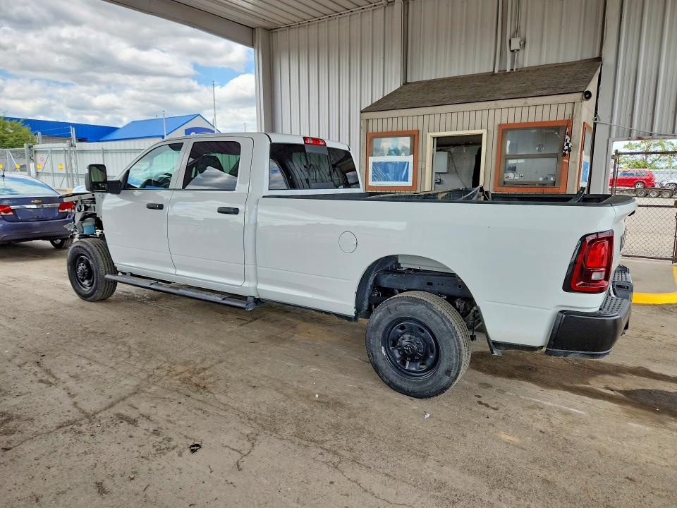 Photo 2 from auction – 2025 RAM 2500 with VIN 3C6UR5HJ8SG556399