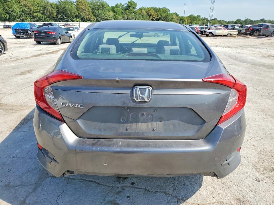 Photo 6 from auction – 2019 HONDA CIVIC with VIN 19XFC2F69KE010982