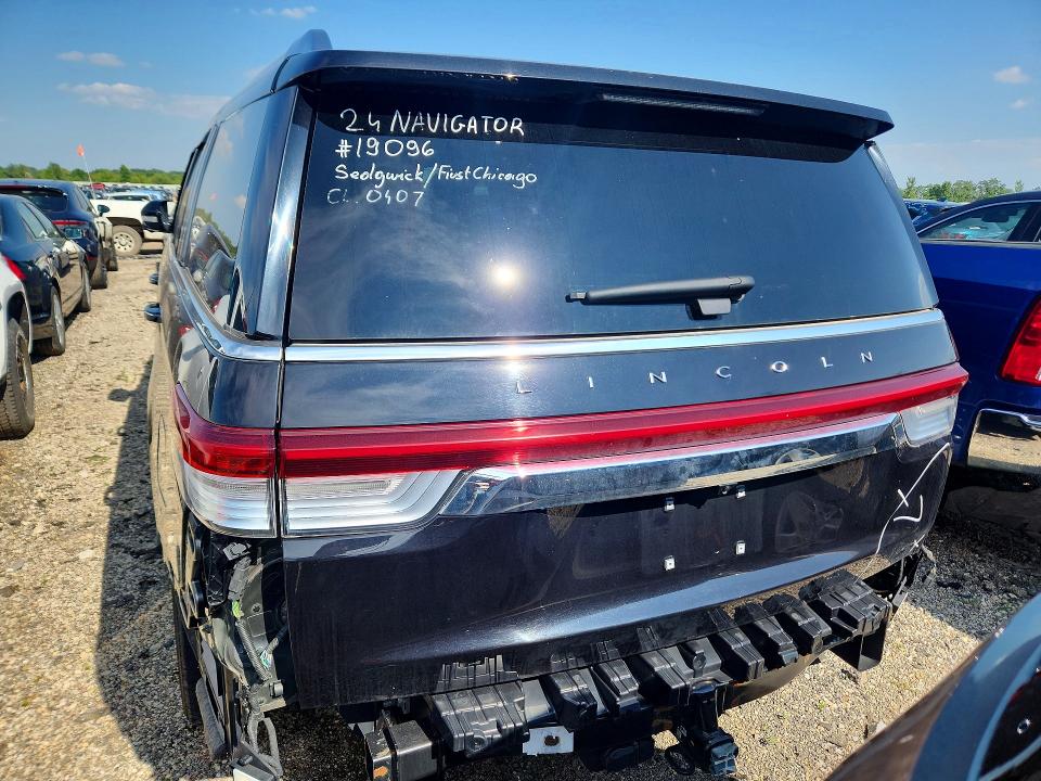 Photo 6 from auction – 2024 LINCOLN NAVIGATOR with VIN 5LMJJ3NG6REL12471