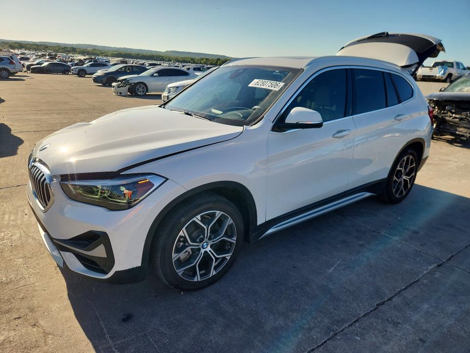 Снимка 1 от търг – 2021 BMW X1 с VIN WBXJG7C0XM5U28156