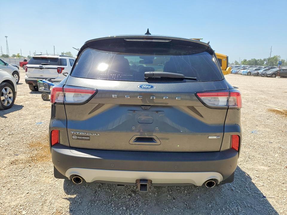 Photo 6 from auction – 2020 FORD ESCAPE with VIN 1FMCU9J93LUA35014