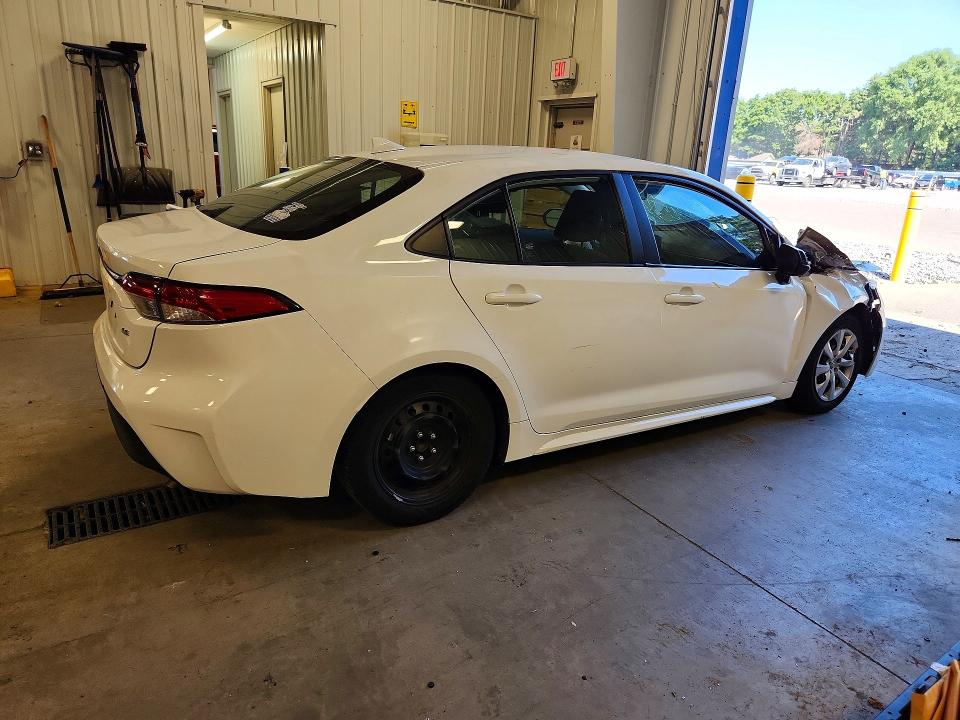 Photo 3 from auction – 2023 TOYOTA COROLLA with VIN 5YFB4MDEXPP066243