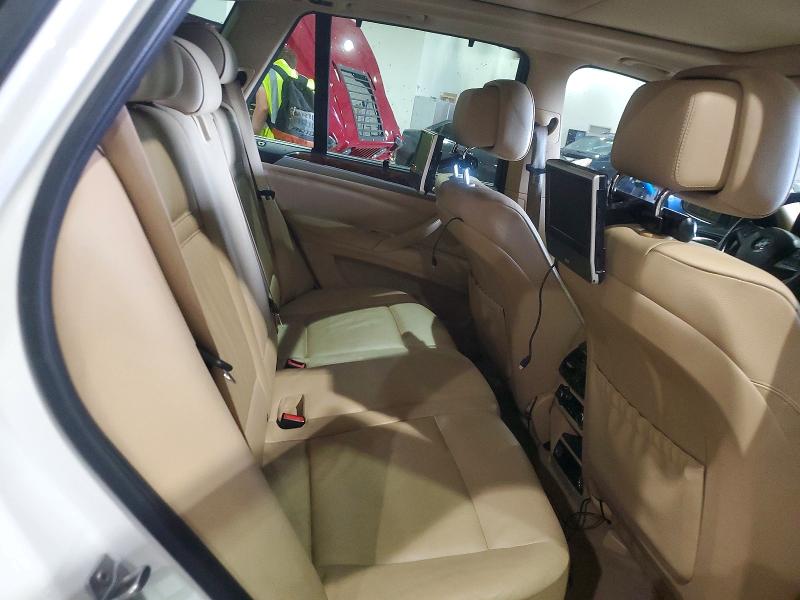 Photo 10 from auction – 2013 BMW X5 with VIN 5UXZV4C56D0B17404