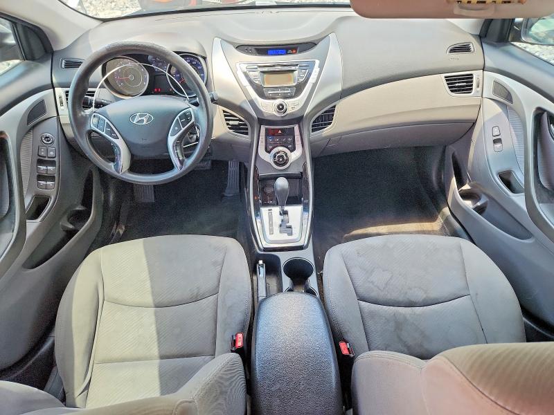 Photo 8 from auction – 2012 HYUNDAI ELANTRA with VIN KMHDH4AE3CU435423