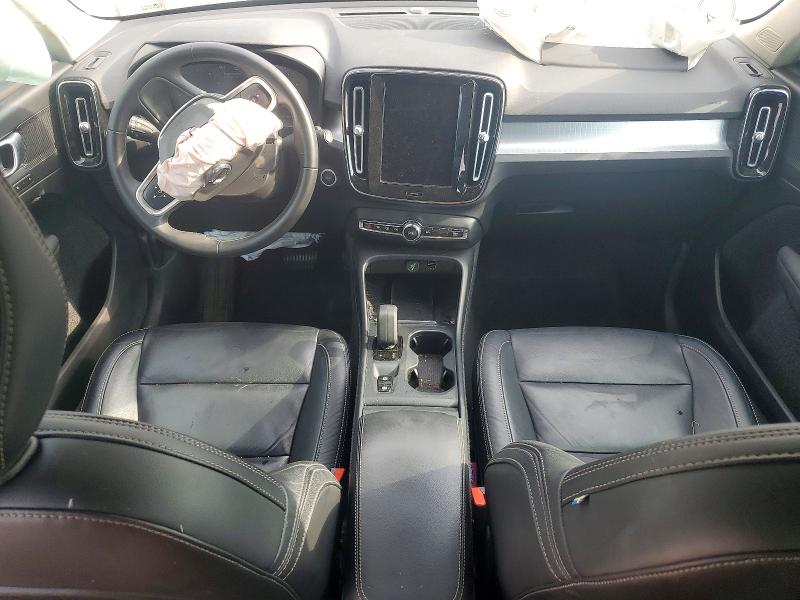 Zdjęcie 8 z aukcji – 2022 VOLVO XC40 z VIN YV4162UK2N2762636