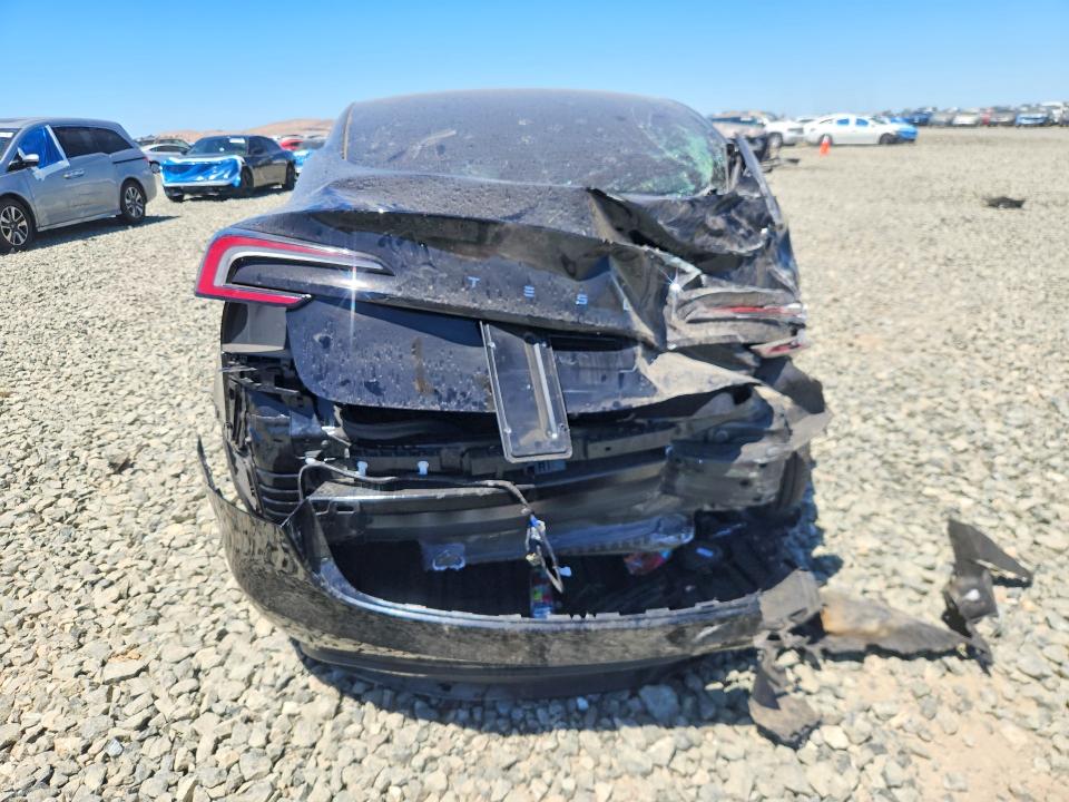 Photo 6 from auction – 2025 TESLA MODEL 3 with VIN 5YJ3E1EA8SF017588