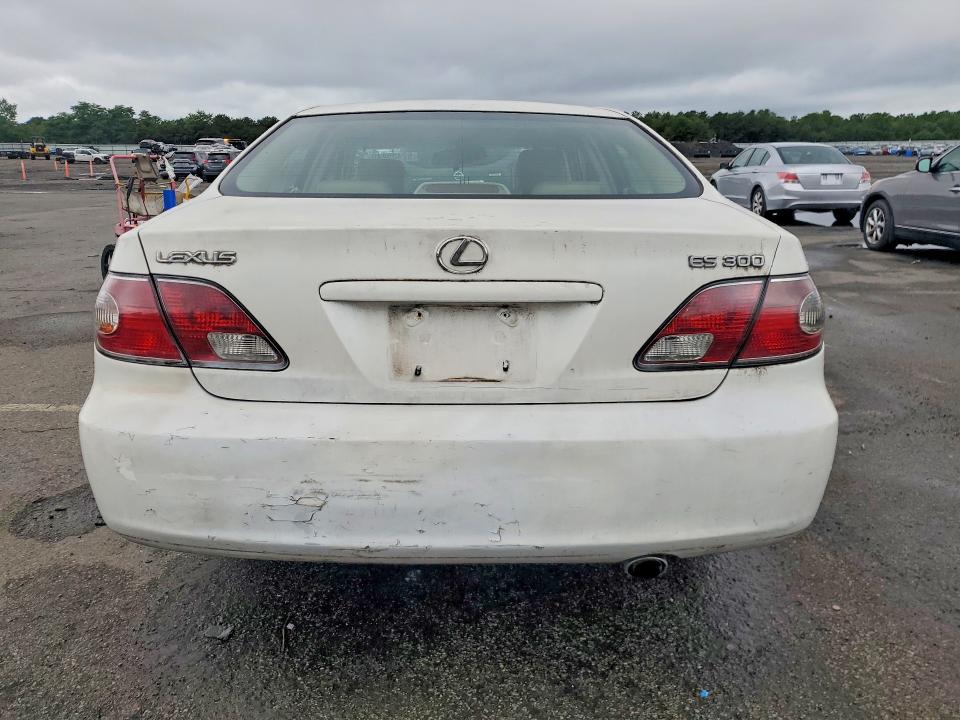 Photo 6 from auction – 2002 LEXUS ES with VIN JTHBF30G420030707