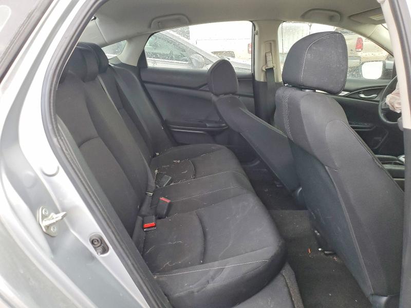 Photo 10 from auction – 2018 HONDA CIVIC with VIN 2HGFC2F52JH602851