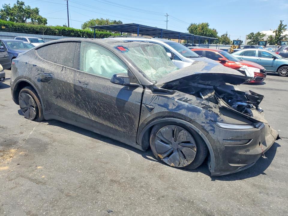 Photo 4 from auction – 2026 TESLA MODEL Y with VIN 7SAYGDEEXTF388129