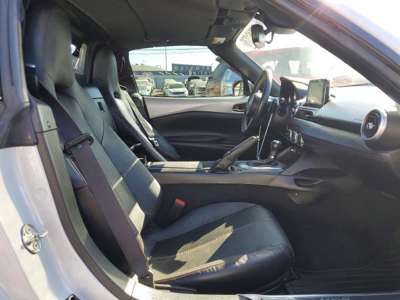 Photo 10 from auction – 2018 MAZDA MX-5 MIATA with VIN JM1NDAM78J0200259