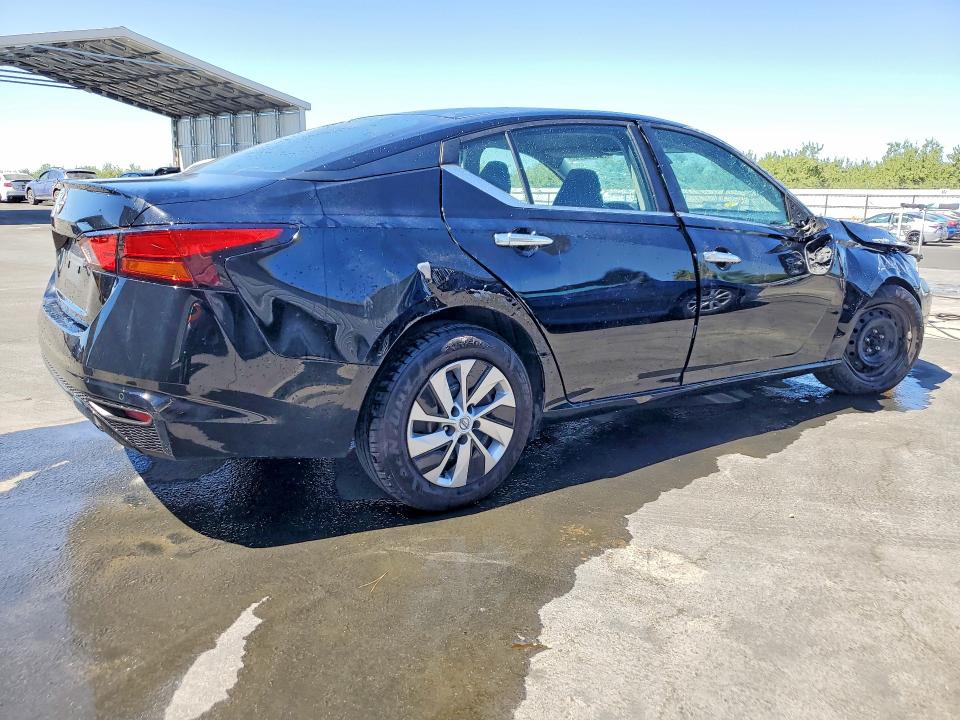 Photo 3 from auction – 2024 NISSAN ALTIMA with VIN 1N4BL4BV0RN418144