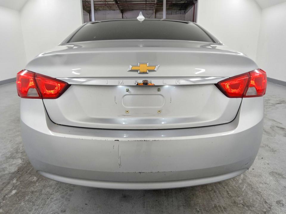 Photo 6 from auction – 2017 CHEVROLET IMPALA with VIN 2G11X5SA2H9160720