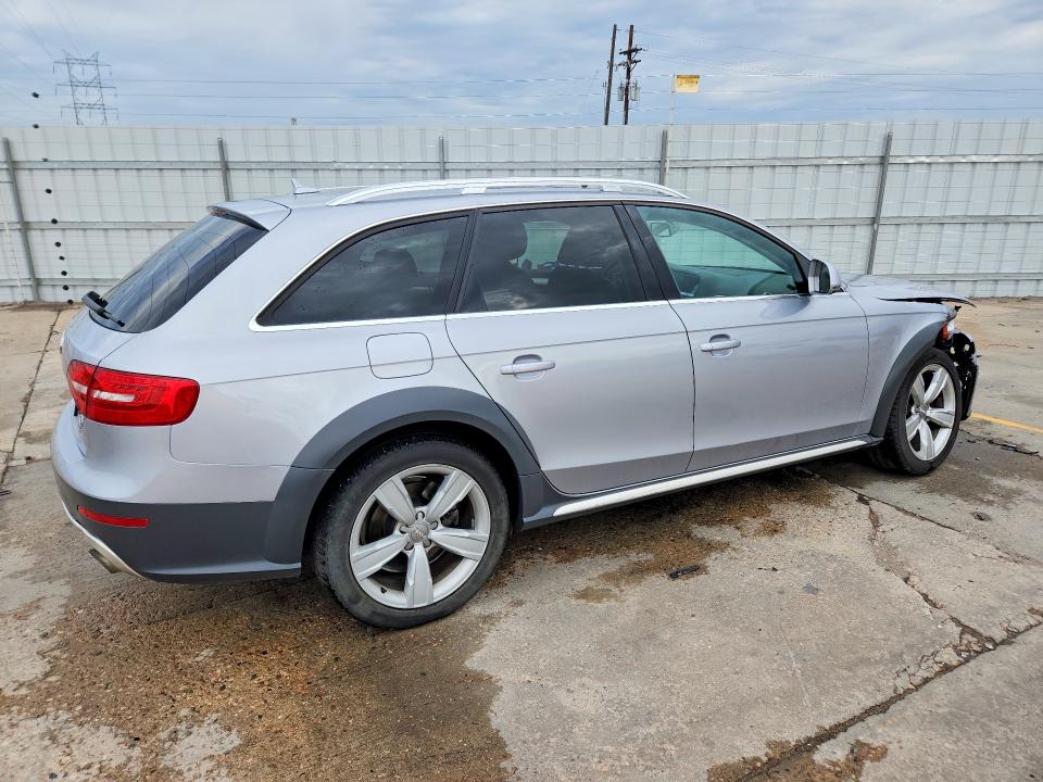 Photo 3 from auction – 2016 AUDI A4 ALLROAD with VIN WA1TFAFL3GA017733