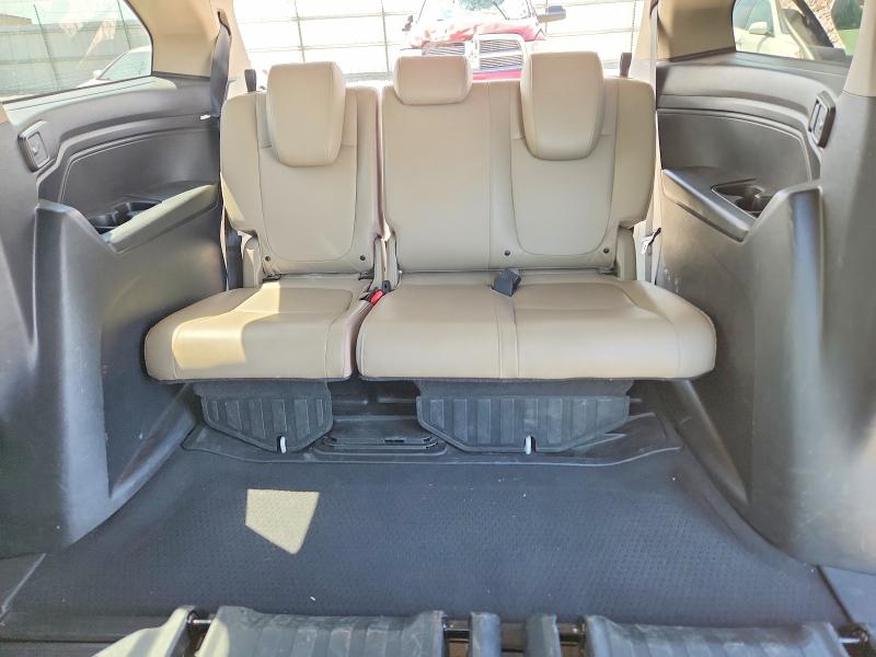 Photo 10 from auction – 2018 HONDA ODYSSEY with VIN 5FNRL6H78JB003945