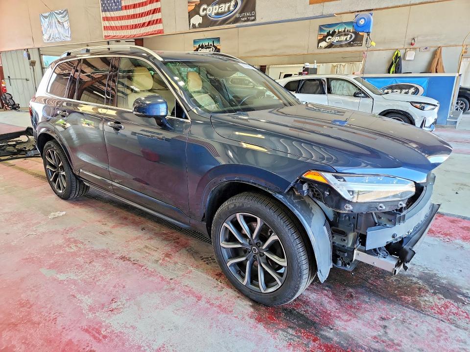 Photo 4 from auction – 2018 VOLVO XC90 with VIN YV4A22PK2J1218094