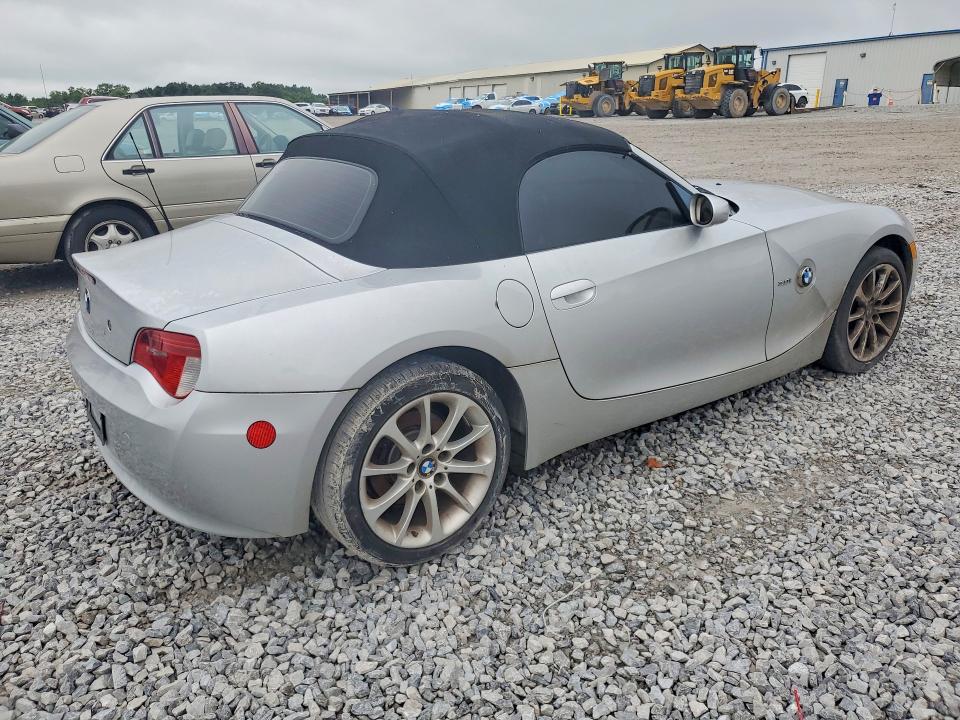 Photo 3 from auction – 2007 BMW Z4 with VIN 4USBU33567LW73688