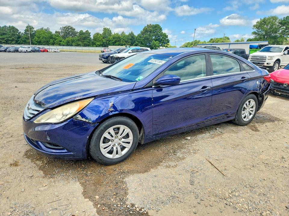 HYUNDAI SONATA 2012 with VIN 5NPEB4AC2CH472983 - Photo from auction