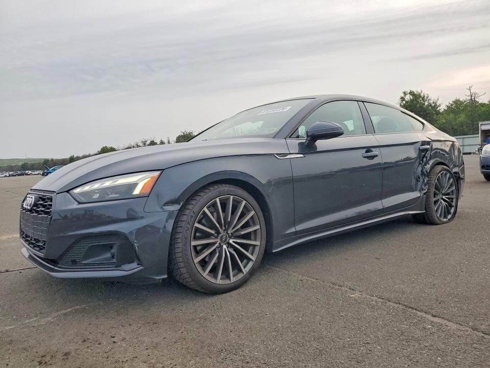 AUDI A5 2022 с VIN WAUCBCF51NA005993 - Фото с аукциона