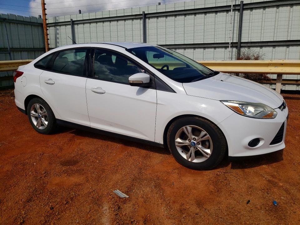 Photo 4 from auction – 2013 FORD FOCUS with VIN 1FADP3F28DL111803