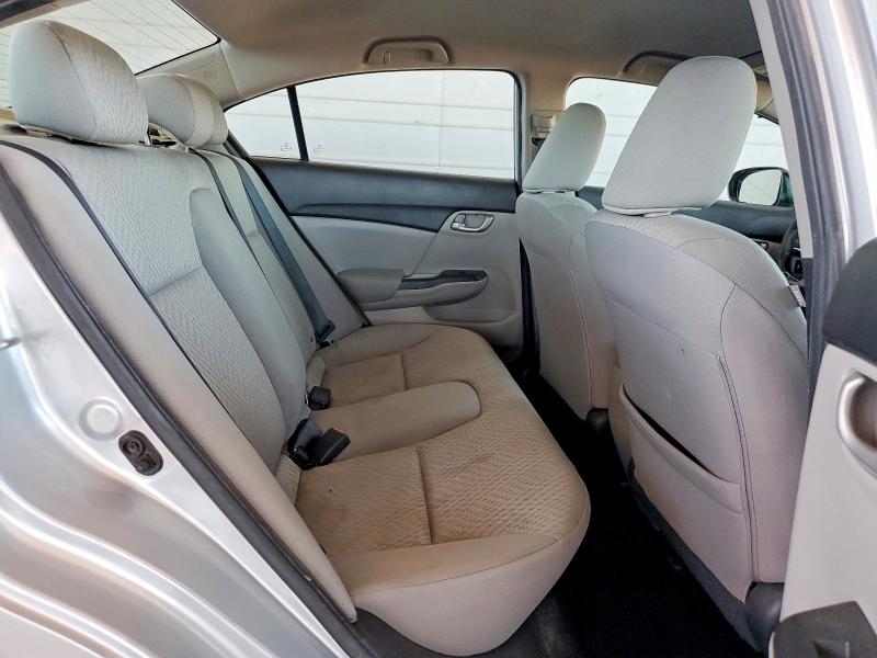 Photo 10 from auction – 2015 HONDA CIVIC with VIN 2HGFB2F5XFH513457