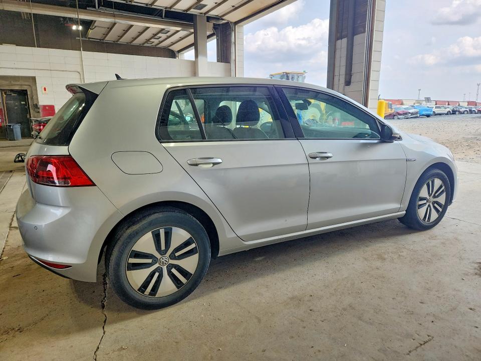 Photo 3 from auction – 2016 VOLKSWAGEN E-GOLF with VIN WVWPP7AU0GW913160
