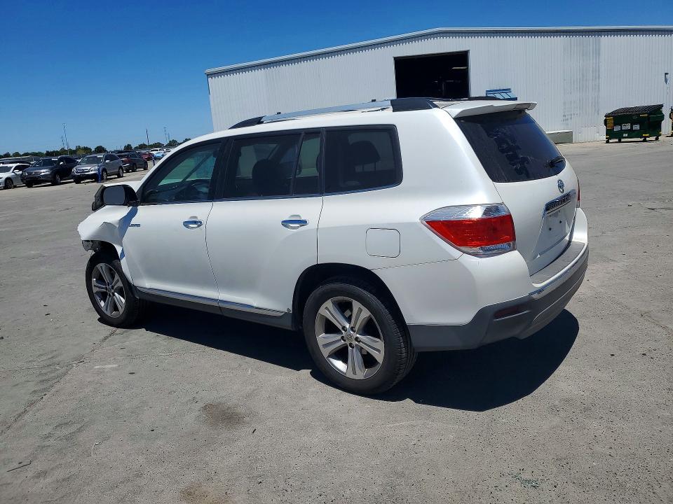 Zdjęcie 2 z aukcji – 2013 TOYOTA HIGHLANDER z VIN 5TDDK3EH1DS270028