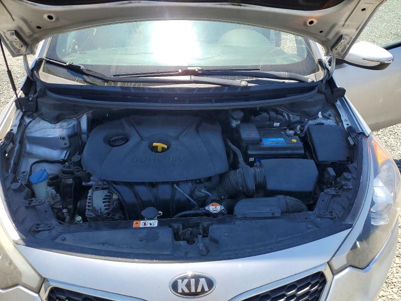 Photo 11 from auction – 2016 KIA FORTE with VIN KNAFX4A6XG5446229