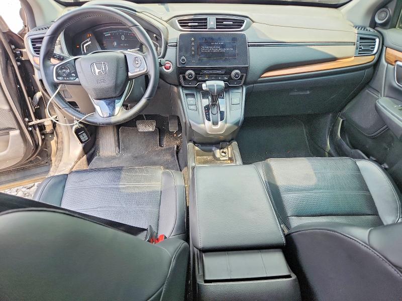 Photo 8 from auction – 2017 HONDA CR-V with VIN 5J6RW2H81HL017986
