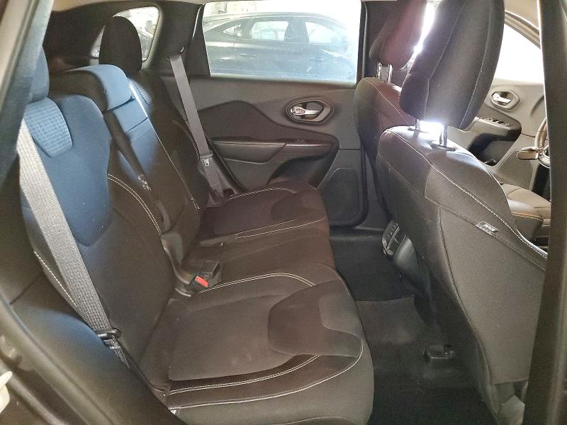 Photo 11 from auction – 2015 JEEP CHEROKEE with VIN 1C4PJMCS4FW687117