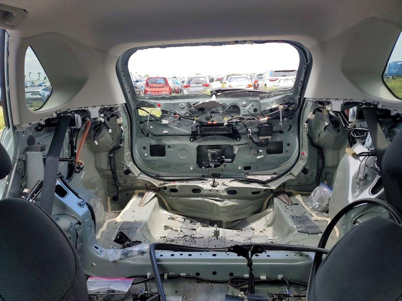 Photo 10 from auction – 2019 TOYOTA RAV4 with VIN 2T3W1RFV7KW002258