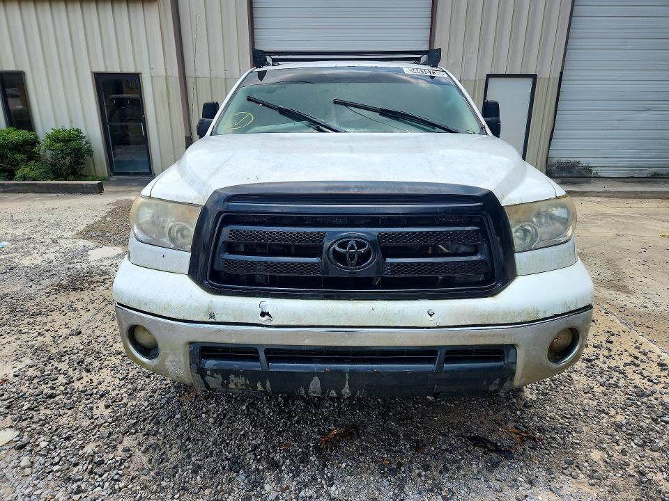 Photo 5 from auction – 2012 TOYOTA TUNDRA with VIN 5TFDW5F19CX211285