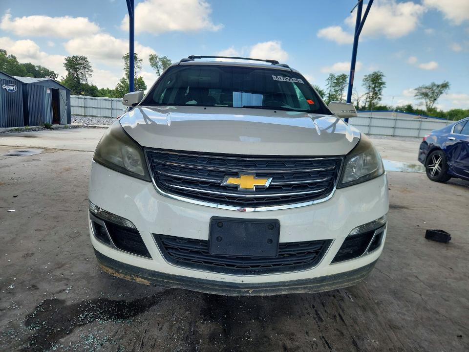 Photo 5 from auction – 2015 CHEVROLET TRAVERSE with VIN 1GNKVHKD6FJ213411