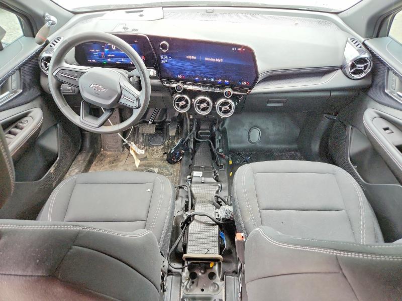 Photo 8 from auction – 2024 CHEVROLET BLAZER with VIN 3GNKDFRL1RS284426