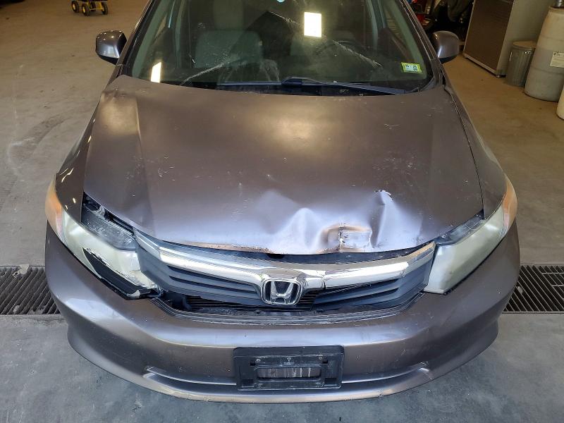 Photo 11 from auction – 2012 HONDA CIVIC with VIN 2HGFB2F56CH552333