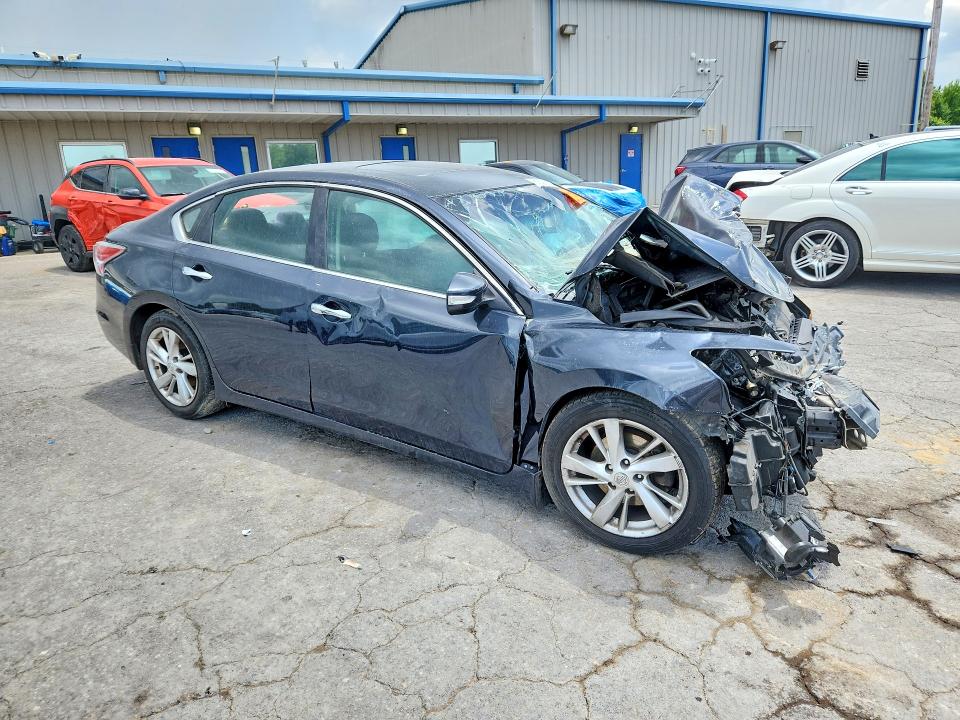 Photo 4 from auction – 2015 NISSAN ALTIMA with VIN 1N4AL3AP9FC427814
