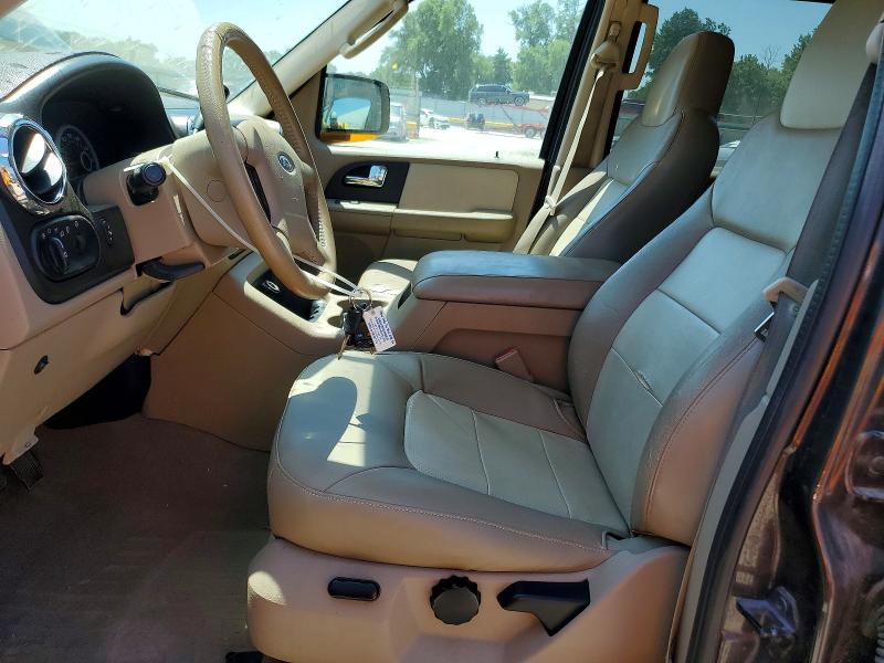 Zdjęcie 7 z aukcji – 2005 FORD EXPEDITION z VIN 1FMPU175X5LA63845
