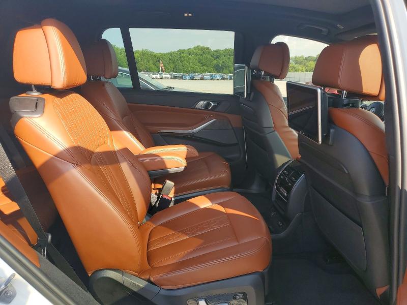 Фото 11 с аукциона – 2020 BMW X7 с VIN 5UXCW2C09L9A01894