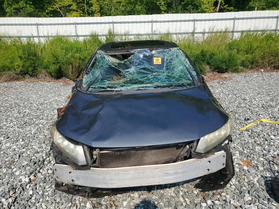 Photo 5 from auction – 2013 HONDA CIVIC with VIN 19XFB2F88DE211344