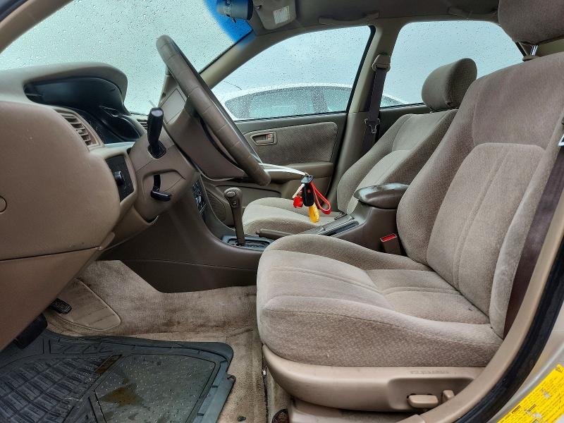 Photo 7 from auction – 2000 TOYOTA CAMRY with VIN JT2BG28K1Y0410896